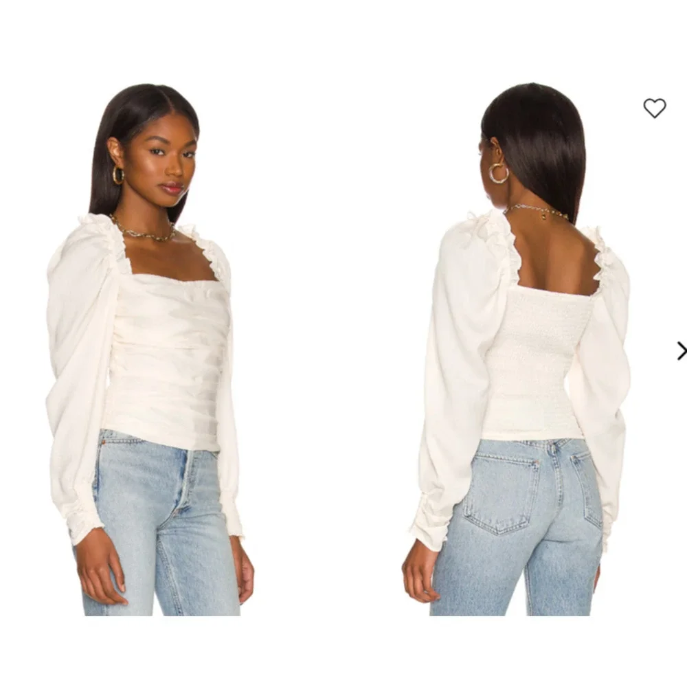 ASTR The Label Top Women XS Cream Puff Sleeve Square Neck Ruched Stirring Preppy